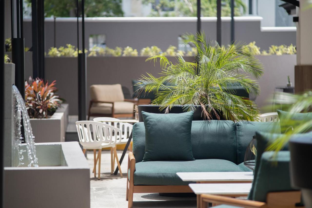 Courtyard By Marriott Santo Domingo Hotell Exteriör bild