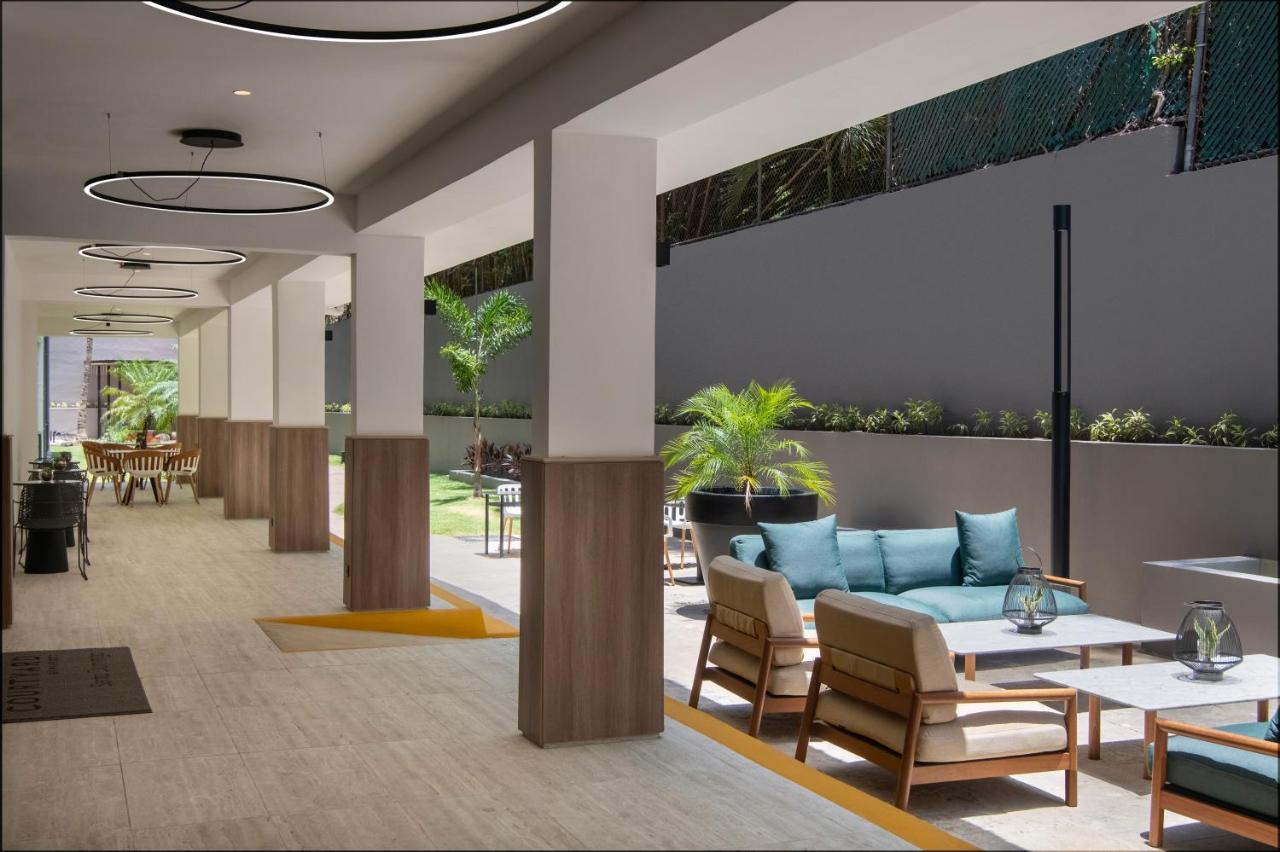 Courtyard By Marriott Santo Domingo Hotell Exteriör bild