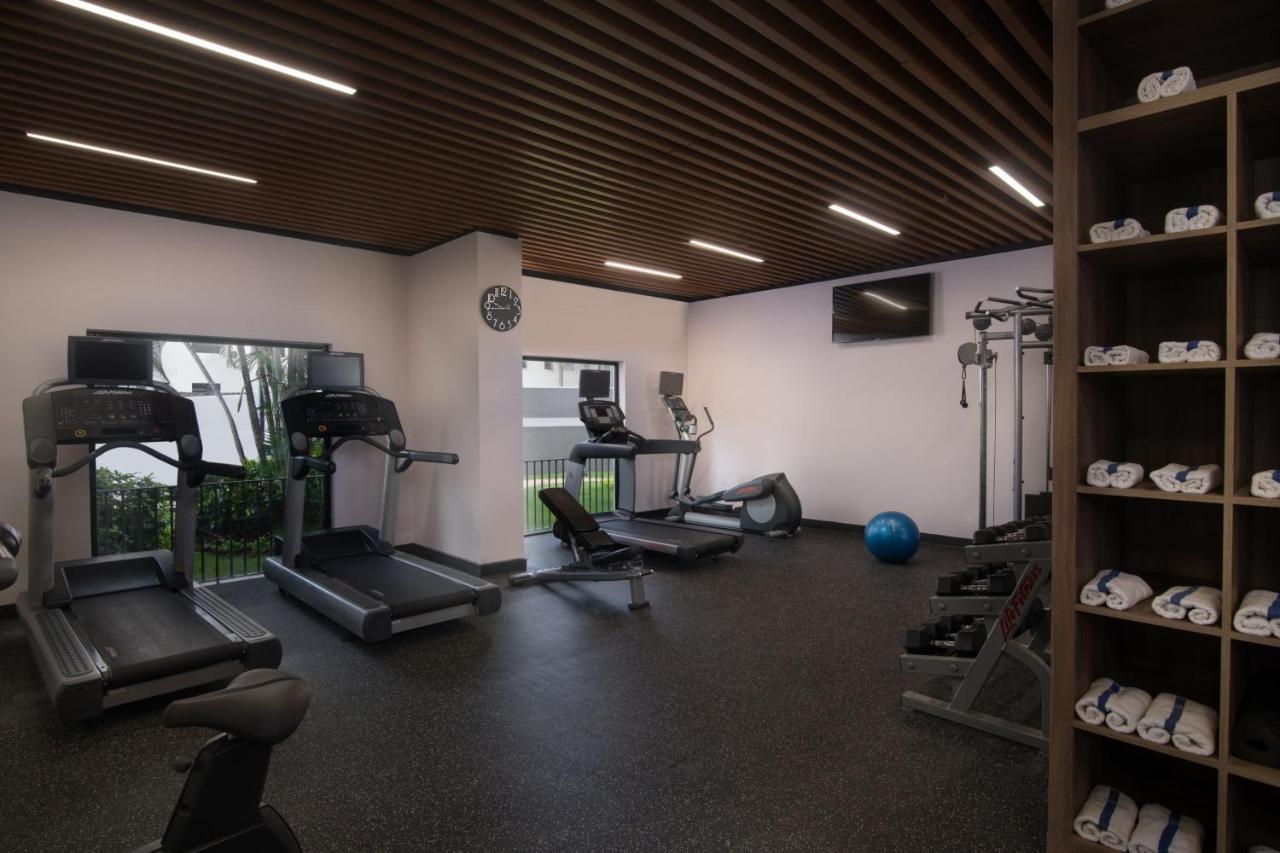 Courtyard By Marriott Santo Domingo Hotell Exteriör bild