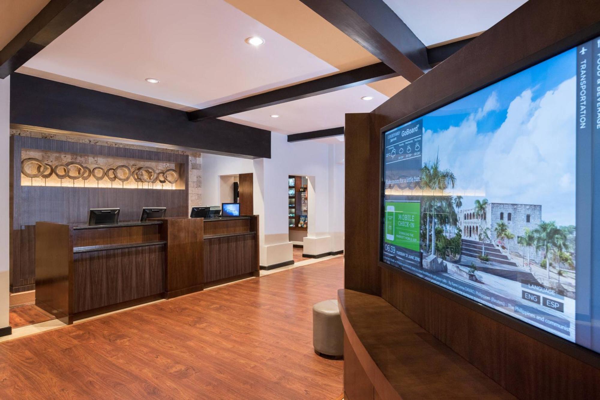 Courtyard By Marriott Santo Domingo Hotell Exteriör bild